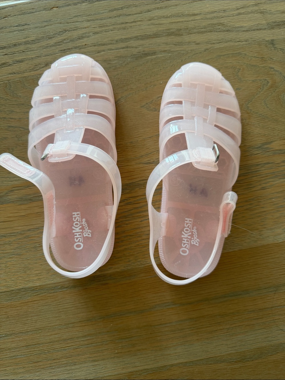 Never Worn OshKosh B'gosh Kids' Pink Jelly Sandals